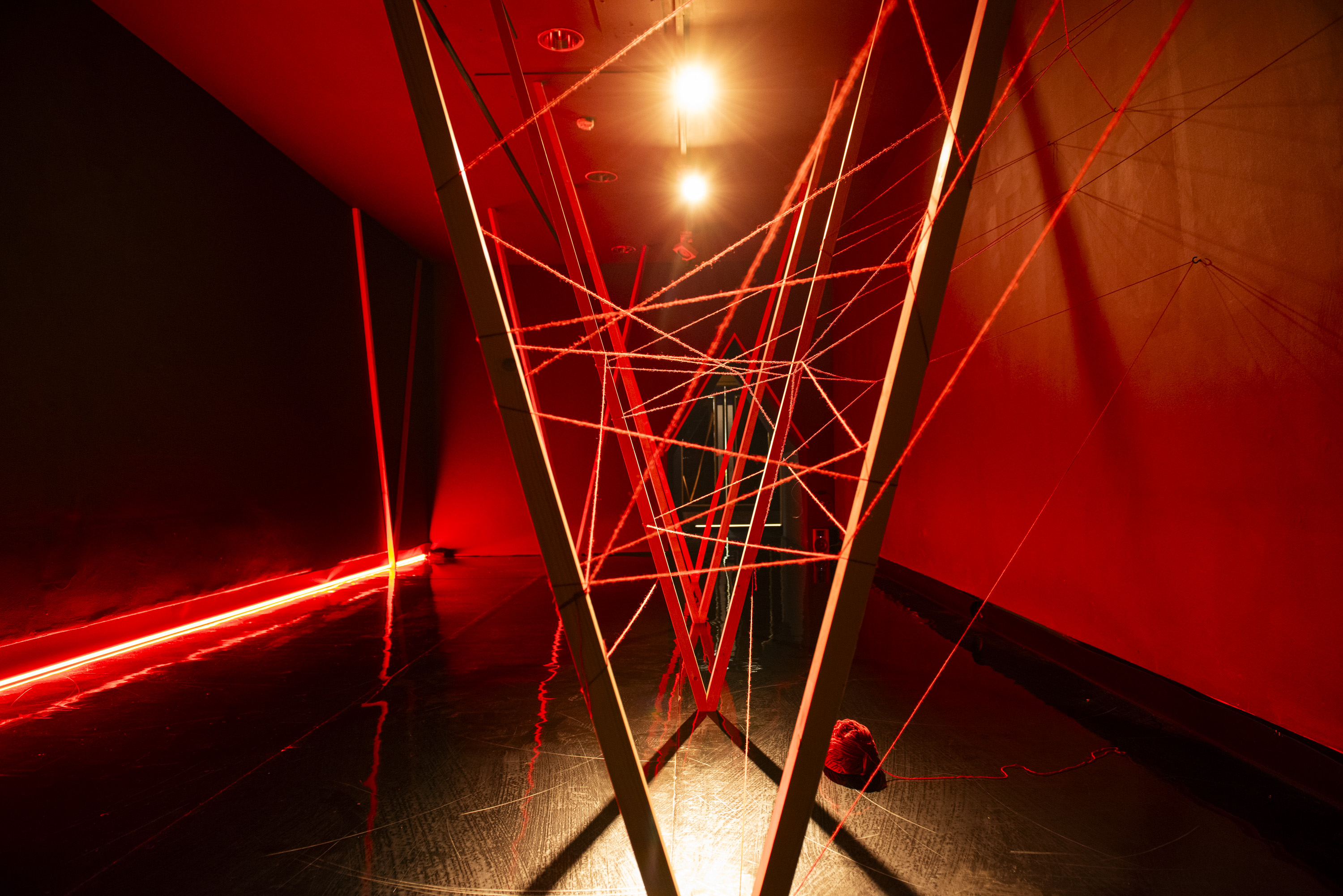 Patient Labyrinth Installation view. Photo Luca Truffarelli.